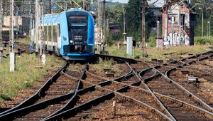 Miniatura: W Polsce zbudują hybrydowy pociąg. Firmy...