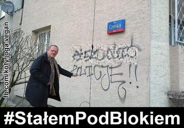 Memy #stałemPodBlokiem 