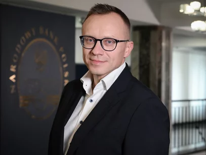 Miniatura: Jak wziąć pieniądze na zbrojenia z NBP?...