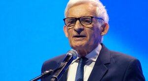 Miniatura: Buzek o UE: To nie jest czas na zmiany...