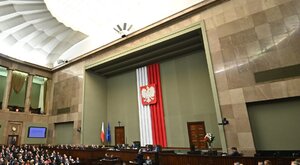 Miniatura: Sejm przyjął uchwałę ws. Trybunału...