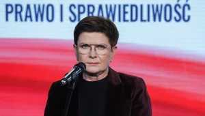 Miniatura: Szydło: Nie potrafią nawet wpisać PESEL-u,...