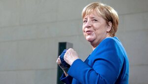 Miniatura: Ujawniamy: Co napisała Angela Merkel?