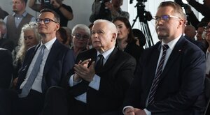 Miniatura: PiS w epoce "dwóch płuc"