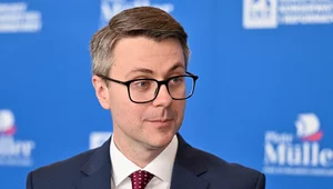 Miniatura: PiS albo Rozwój Plus. Müller: Fałszywa...