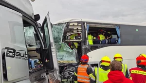 Miniatura: Tragiczny wypadek polskiego autokaru w...