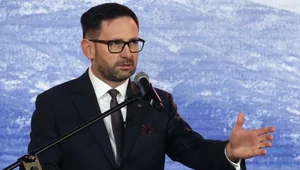 Miniatura: Połączenie Orlenu i PGNiG. Obajtek:...