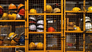 Miniatura: Mniej pracowników, więcej seniorów....