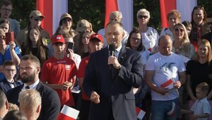 Miniatura: Nowy ruch prezydenta ws. referendum....