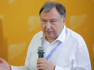 Miniatura: Ukraiński deputowany krytykuje Polskę....