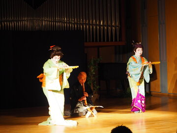 Hana Umeda i Hanasaki Tokijyo 