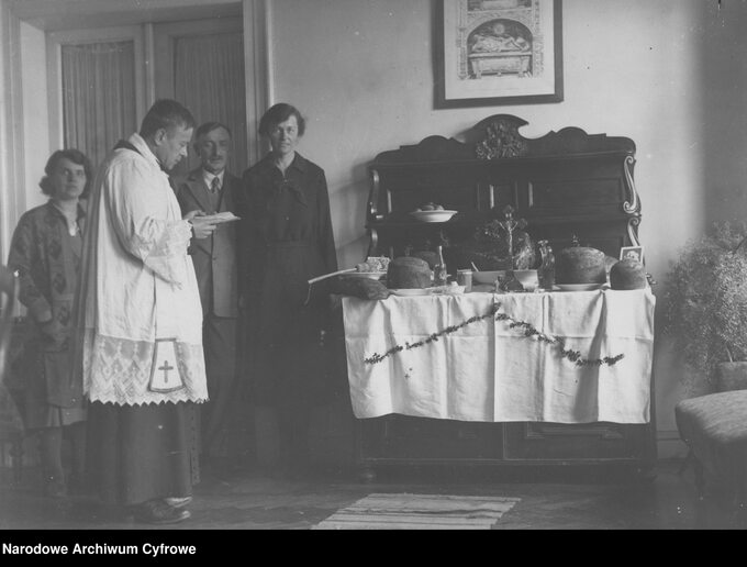 Święcenie pokarmów w Wielką Sobotę, 1937 rok