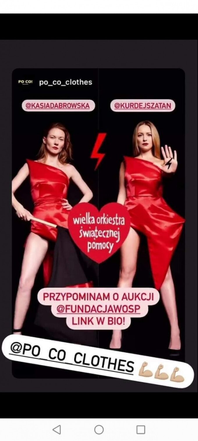 W relacjach w mediach społecznościowych widać kolekcję z błyskawicą (promowaną jako symbol proaborcyjnego Strajku Kobiet) i przypomnienie o aukcjach WOŚP.