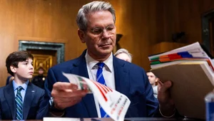 Miniatura: Sekretarz Skarbu USA krytykuje doradców...