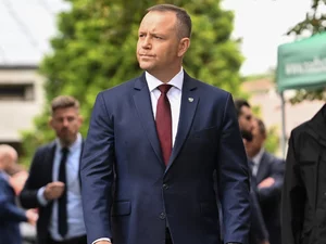 Miniatura: Nawrocki zmienia plan. Dojdzie do rozmowy...
