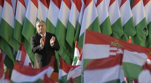 Miniatura: Orbán to potwór. Wie o tym każdy, kto...