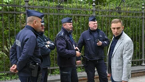 Miniatura: "Miasteczko Gniewu" przed KPRM. "Odcięto...