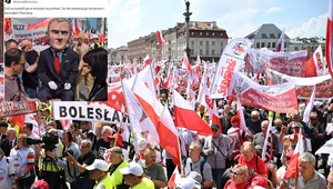 Miniatura: Promocyjna "Angebot" na proteście...