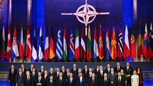 Miniatura: Szczyt NATO. Co udało się wywalczyć Ukrainie