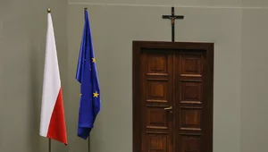 Miniatura: Co sądzą Polacy o krzyżu w Sejmie? Wyniki...
