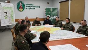 Miniatura: Tusk na granicy z Białorusią. Skrytykował...