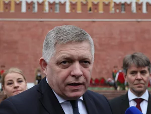 Miniatura: "UE nie potrzebuje więcej broni i...