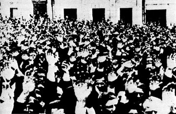 Chłopi głosują za&nbsp;udziałem w&nbsp;strajku (Przeworsk, 1937)