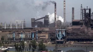 Miniatura: Z Azowstalu ewakuowano wszystkie kobiety,...