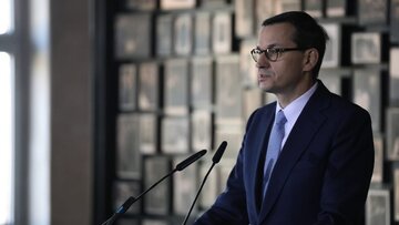 Premier Mateusz Morawiecki, podczas uroczystości z okazji 10-lecia Fundacji Auschwitz-Birkenau. 