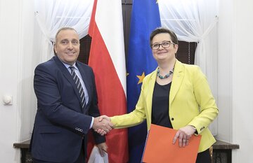 7 marca 2018 Platforma Obywatelska i Nowoczesna podpisały porozumienie o wspólnym starcie w wyborach do sejmików województw. 14 kwietnia politycy ogłosili nazwę nowego projektu: „Platforma.Nowoczesna Koalicja Obywatelska” 