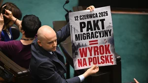 Miniatura: Pakt migracyjny wchodzi w życie. "To dla...