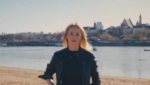 Miniatura: Hołownia ma nowy spot. W roli głównej jego...