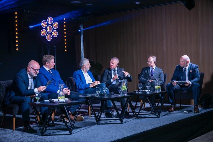 Panel dyskusyjny zorganizowany przez Frontline Foundation