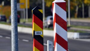 Miniatura: Niemcy przedłużają kontrole na granicach z...