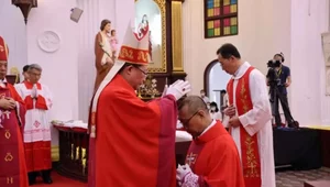 Miniatura: Papież zatwierdził biskupa w Wuhan. Nowy...