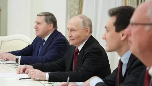 Miniatura: Koniec spotkania na Kremlu. Przedstawiciel...