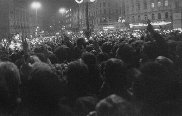 Aksamitna rewolucja. Plac Wolności w&nbsp;Brnie 20.11.1989