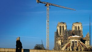 Miniatura: Trwają kontrowersje wokół odbudowy katedry...