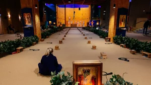 Miniatura: Od charyzmatyzmu do sekularyzacji....