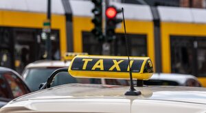 Miniatura: Robotaksówki coraz bliżej