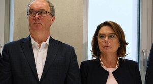 Miniatura: Polityczna bomba z przeszłości. Nowe...