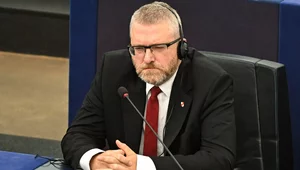 Miniatura: Braun wykluczony z obrad Parlamentu...