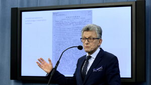 Miniatura: Piotrowicz się broni, europarlament...