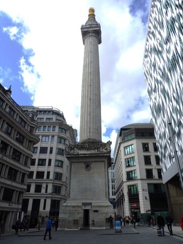 The Monument -&nbsp;obelisk upamiętniający wielki pożar Londynu z&nbsp;1666 roku