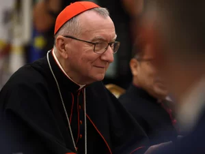 Miniatura: Kard. Parolin: AI może służyć dobru, ale i...