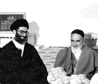 Chomejni i jego następca Ali Chamenei