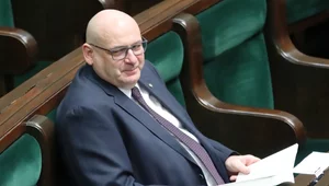 Miniatura: 800 plus tylko dla pracujących? Polityk...