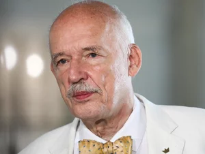 Miniatura: Korwin-Mikke: Głupiejemy. Ludzie nie...