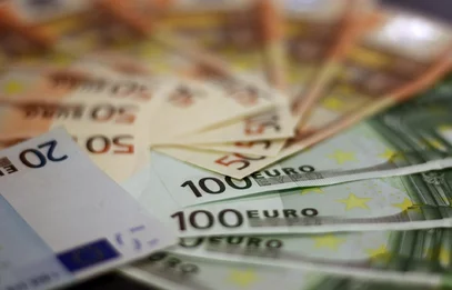 Miniatura: Fiskus prześwietla konta Polaków. Pyta o...