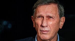 Miniatura: Zatrudnił żonę i córkę. "Mnie to już nie...